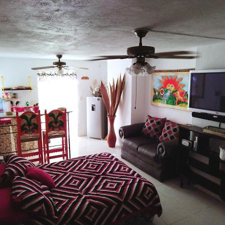 ¡Confortable Y Privado! - Ubicado En Av. Principal Гвадалахара Экстерьер фото